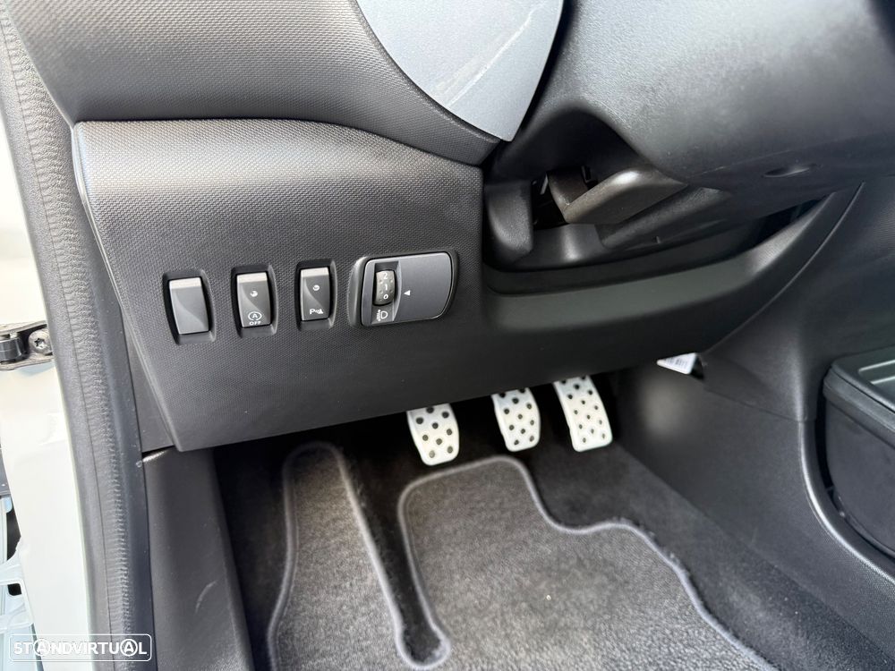 Renault Twingo 0.9 TCe GT - 23