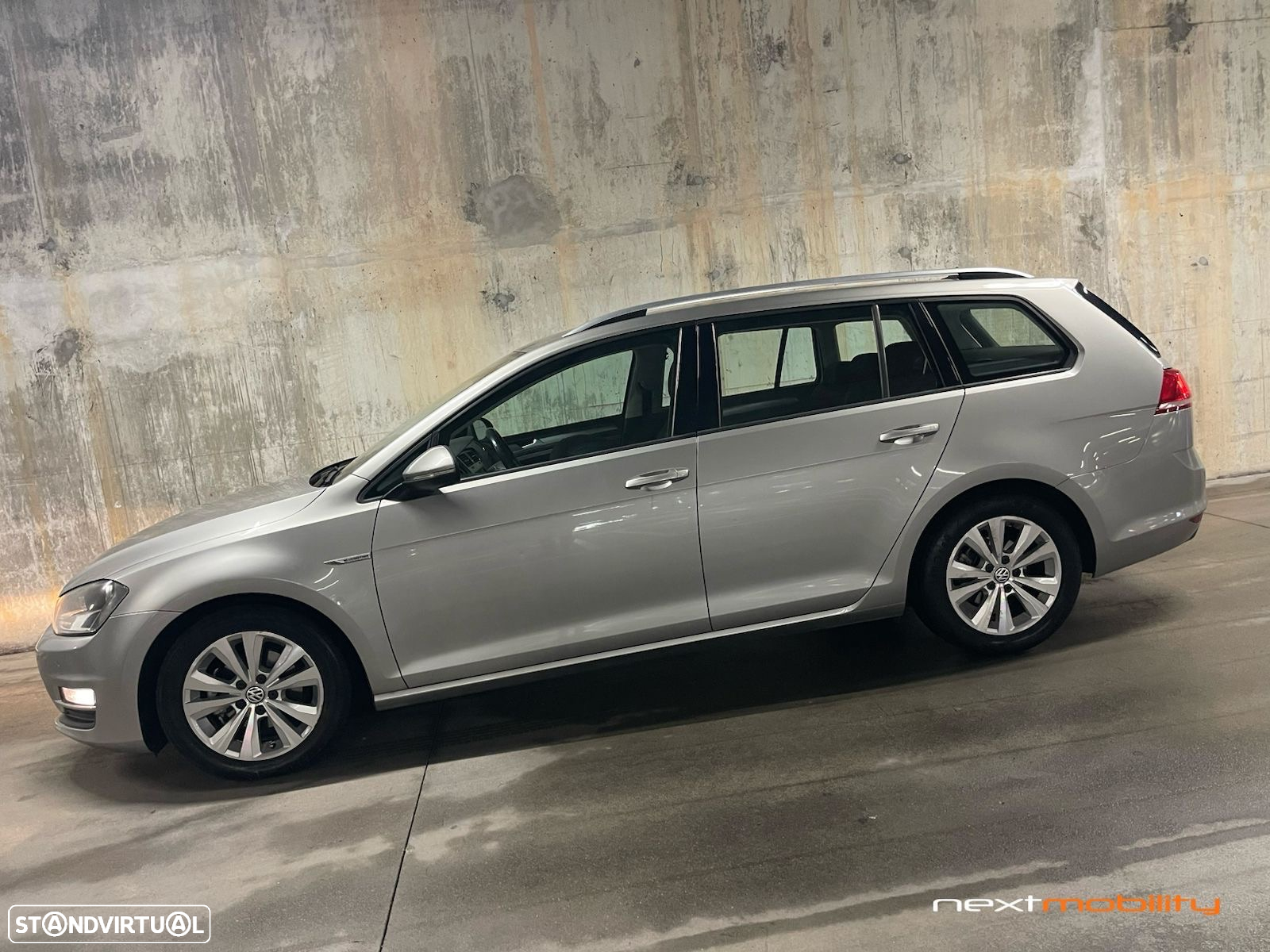 VW Golf Variant 1.6 TDi GPS Edition - 8