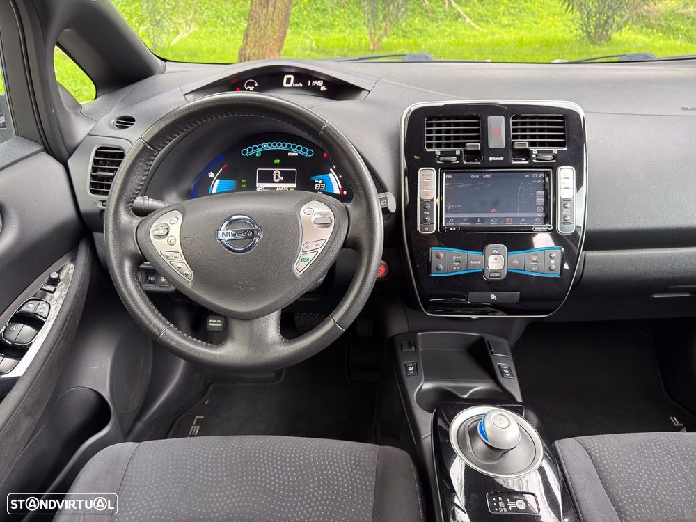 Nissan Leaf 24 kWh (c/ Bateria) Tekna - 4