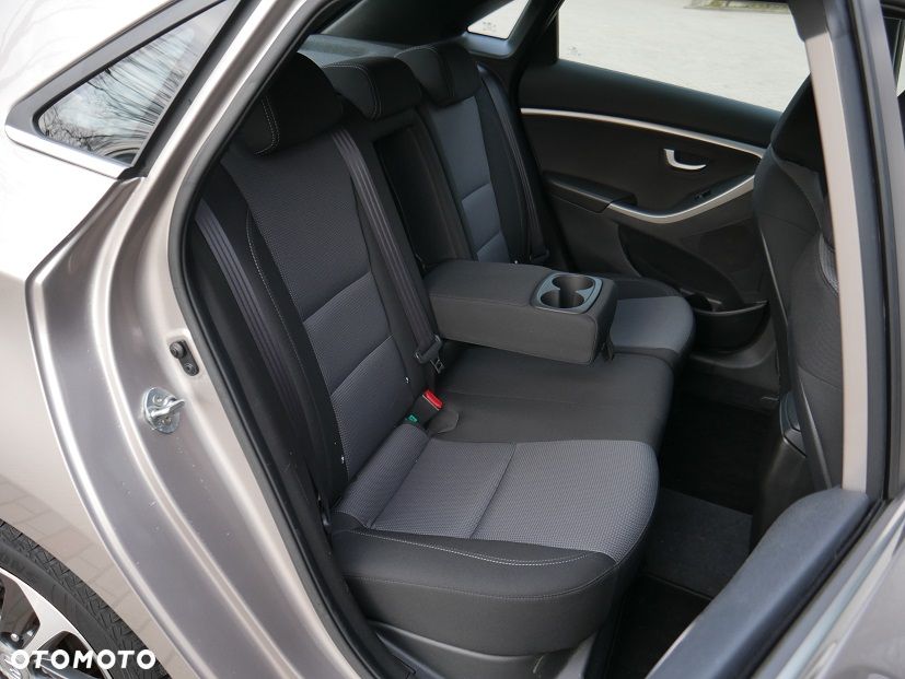 Hyundai i30 1.4 Premium - 27