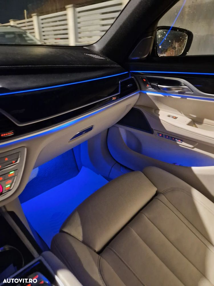 BMW Seria 7 740e iPerformance - 17