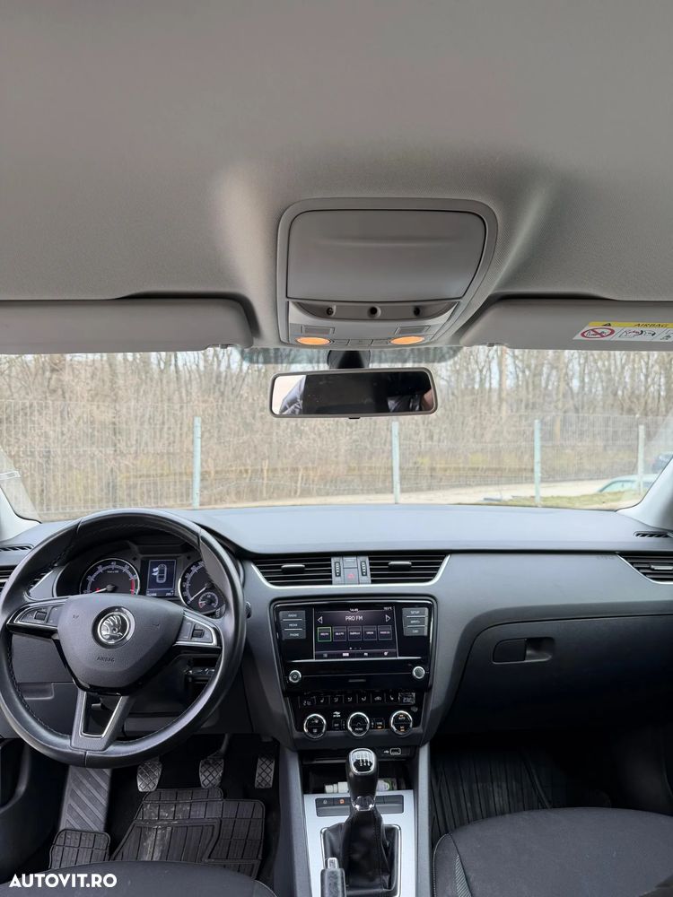 Skoda Octavia - 12