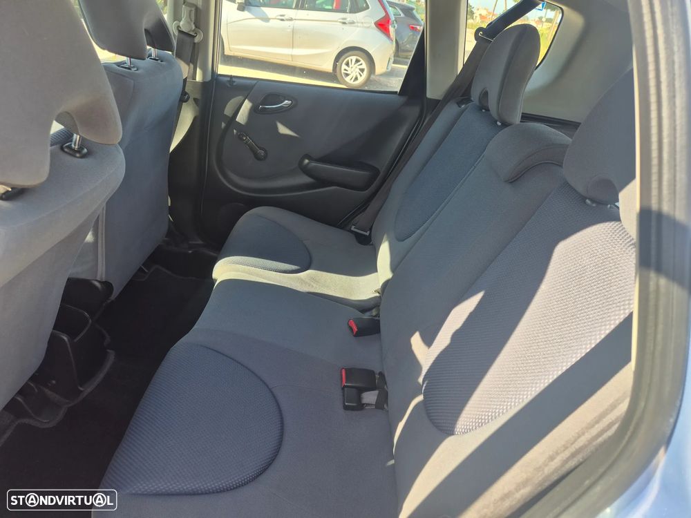 Honda Jazz 1.2 LS AC - 8