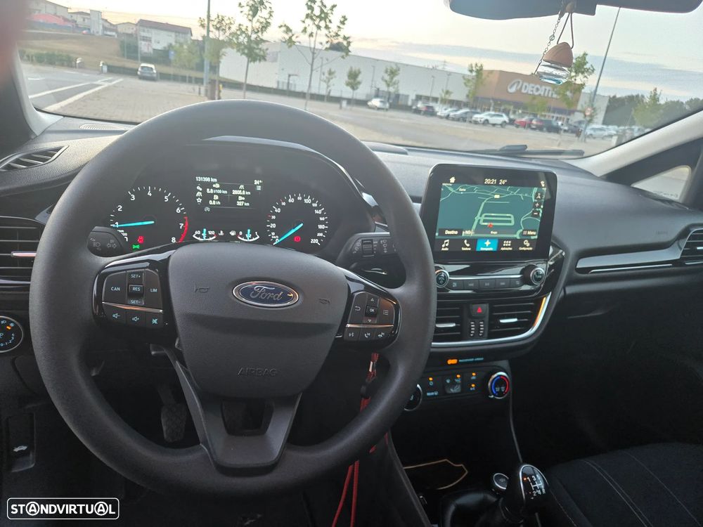 Ford Fiesta 1.1 TITANIUM - 26