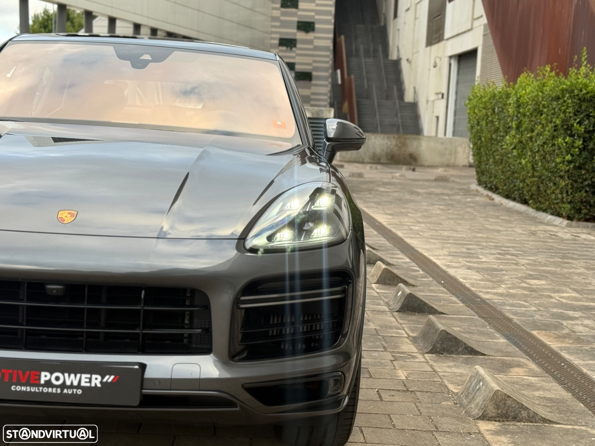 Porsche Cayenne Coupé Turbo S E-Hybrid - 3