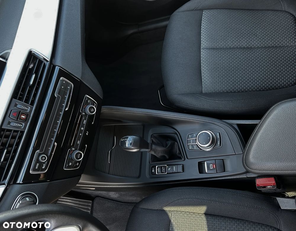 BMW X1 xDrive25e Sport Line - 26