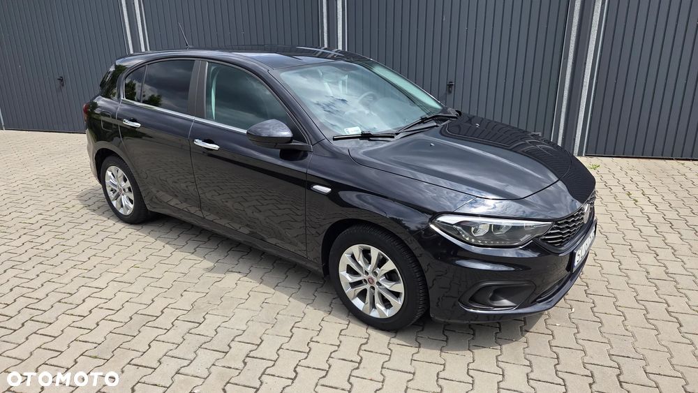 Fiat Tipo 1.4 16v Lounge EU6d - 10