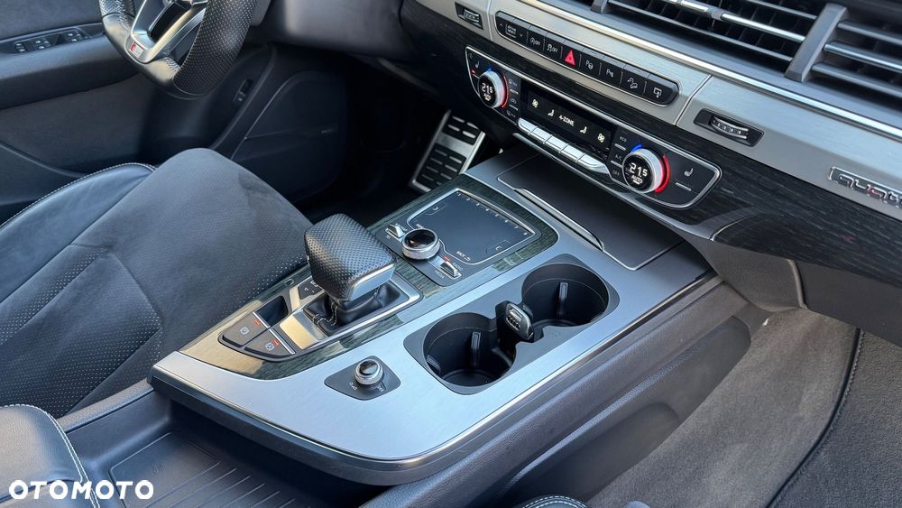 Audi Q7 - 20