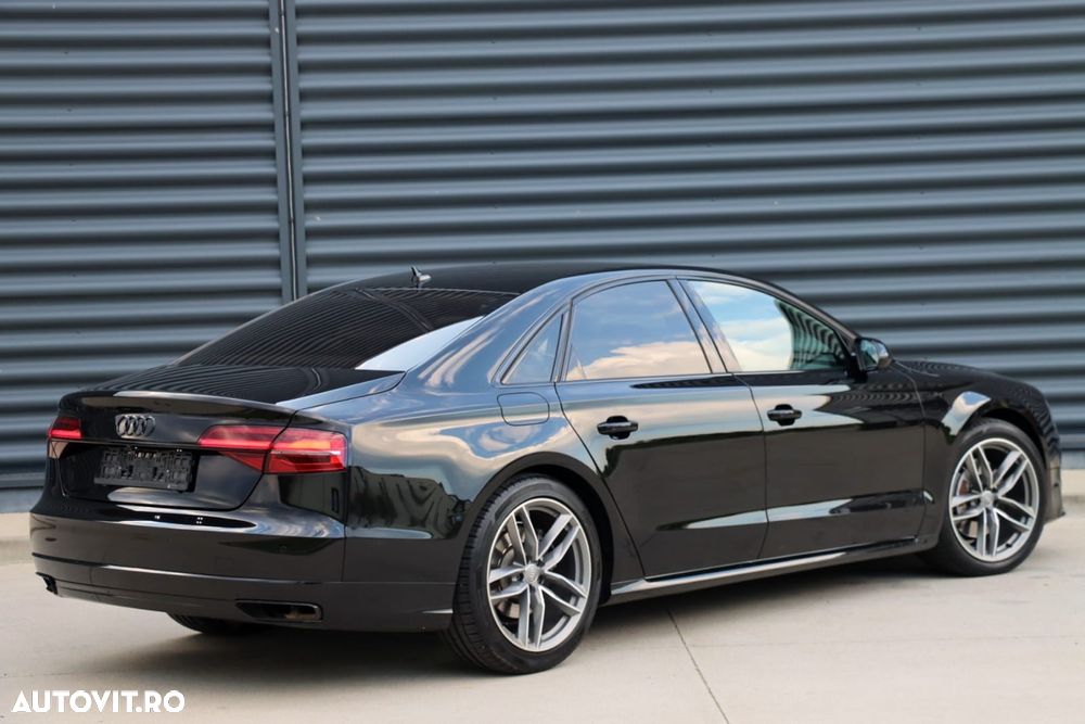 Audi A8 - 17
