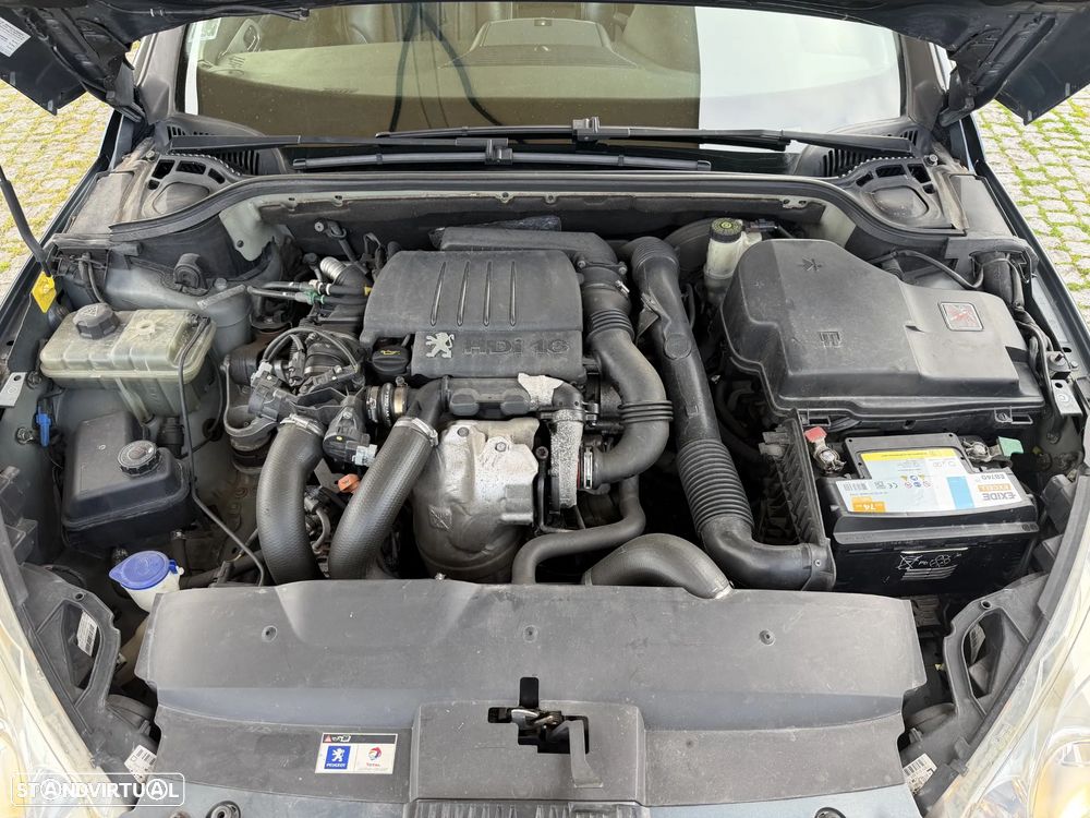 Peugeot 407 SW 1.6 HDi Executive FAP - 36