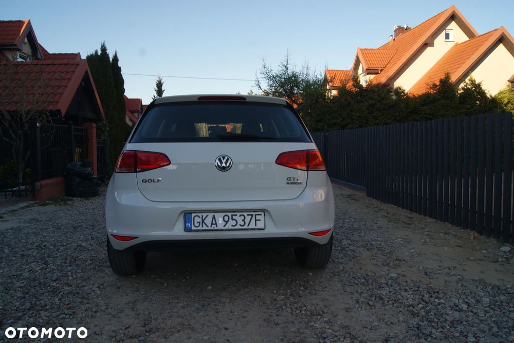 Volkswagen Golf 1.4 TSI BMT Comfortline - 8