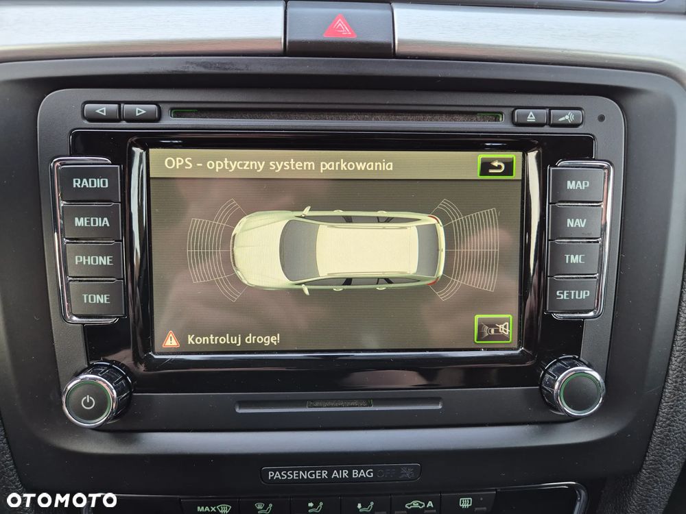 Skoda Superb 1.6 TDI GreenLine - 14