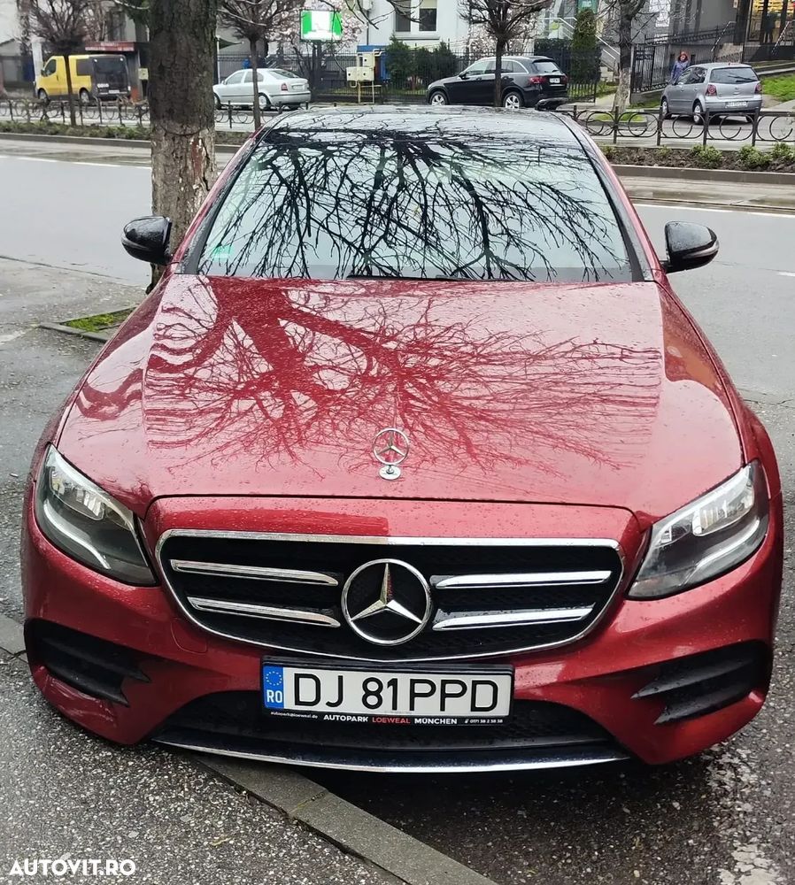 MERCEDES-BENZ E-Class