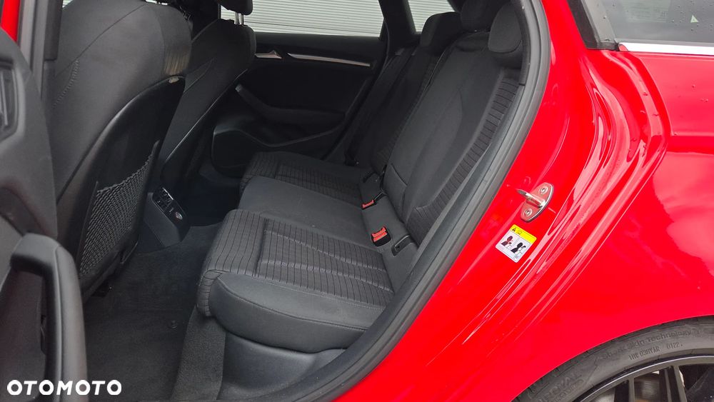 Audi A3 Sportback 1.4 TFSI e-tron sport - 9