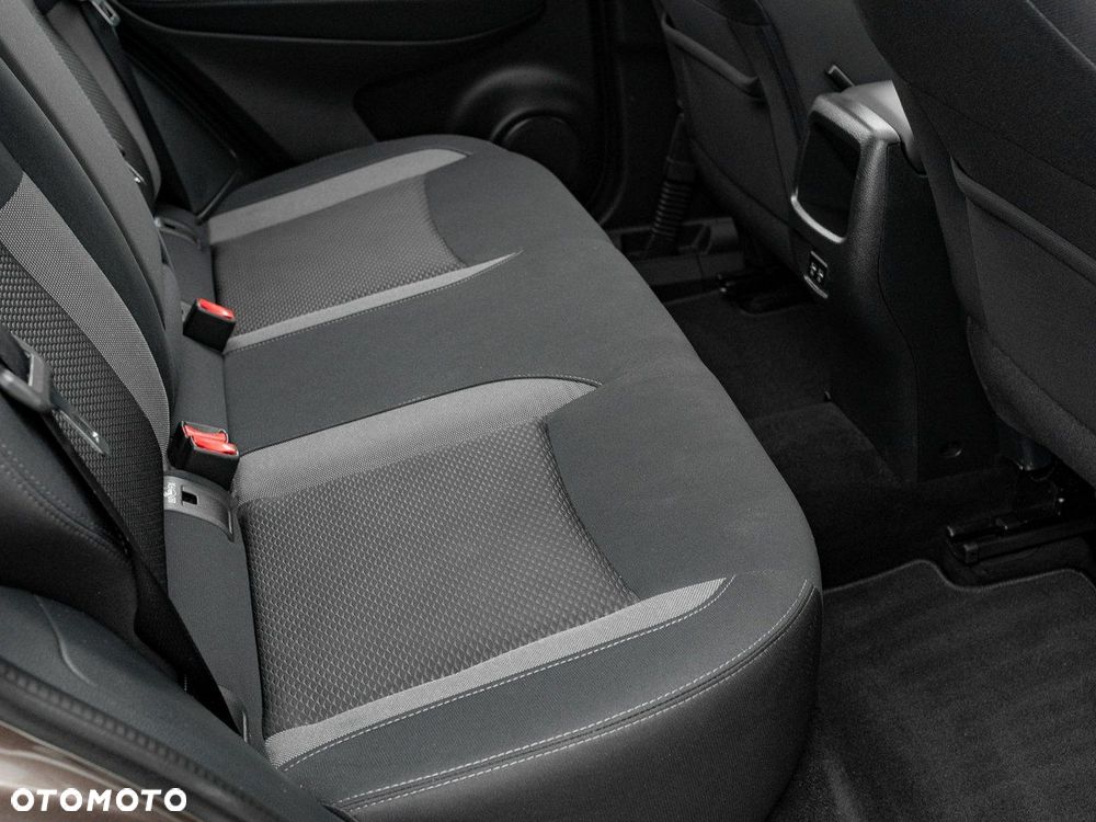 Nissan Qashqai 1.3 DIG-T N-Connecta DCT - 34