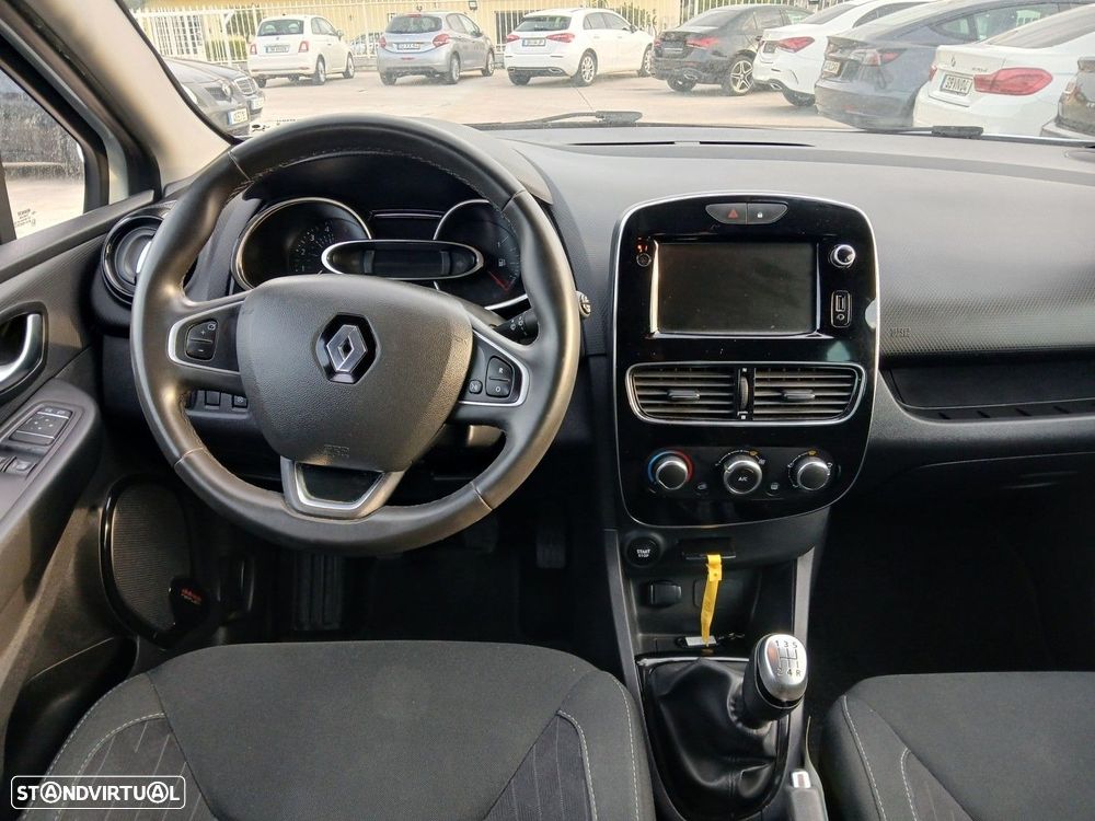Renault Clio 1.5 dCi Limited - 12