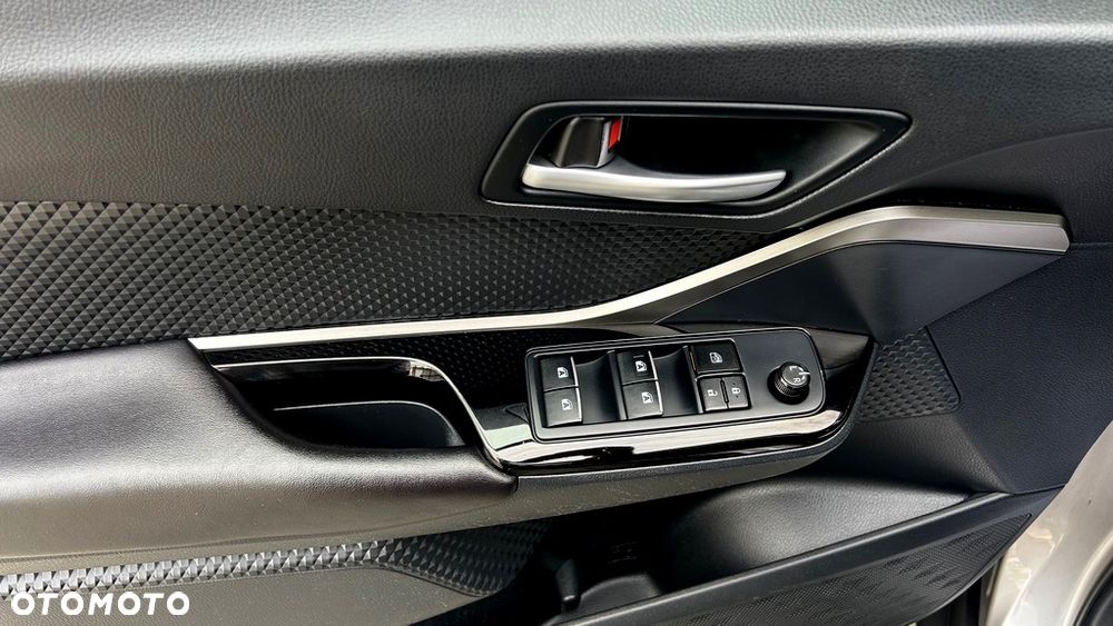 Toyota C-HR Business-Edition - 28