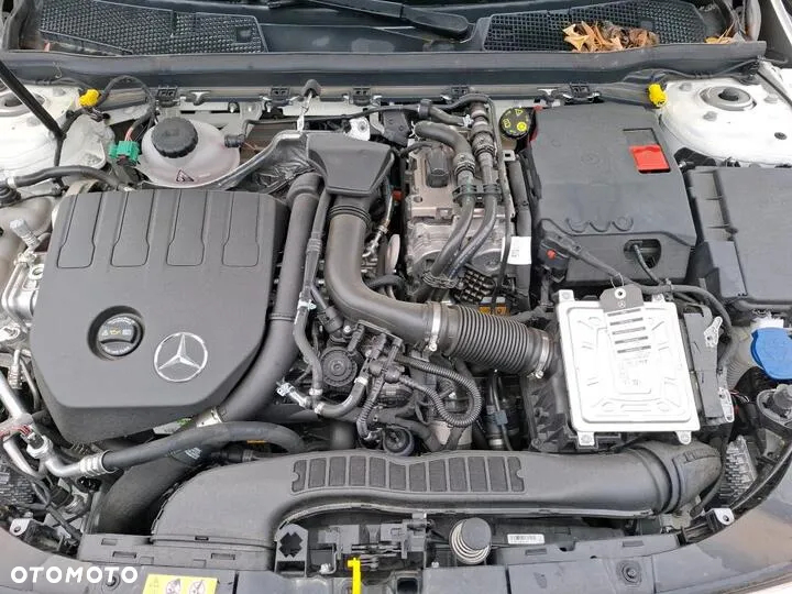 Mercedes-Benz Klasa A 200 4-Matic AMG Line 8G-DCT - 5