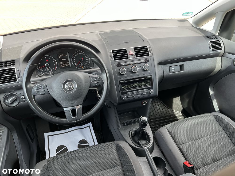 Volkswagen Touran - 7
