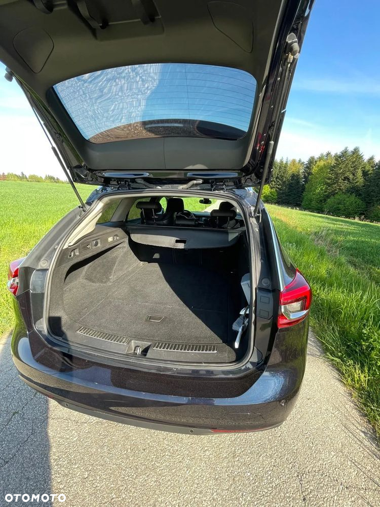 Opel Insignia 1.5 T Elite S&S - 22