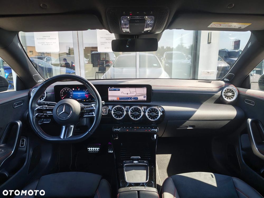 Mercedes-Benz CLA 200 mHEV AMG Line 7G-DCT - 10
