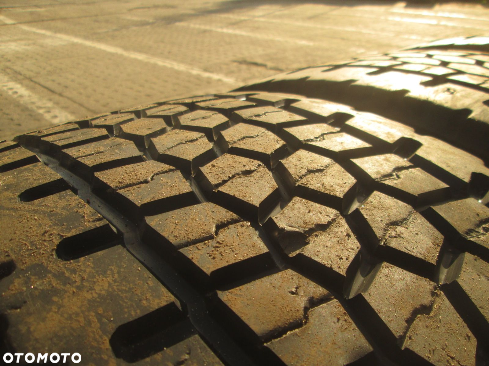 Opony ciężarowe 315/70r22.5 Bridgestone H-DRIVE 002. Opony ciężarowe - 7