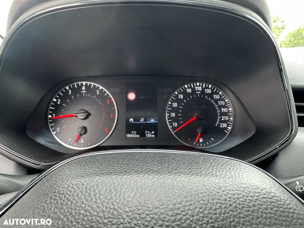 Renault Clio - 15