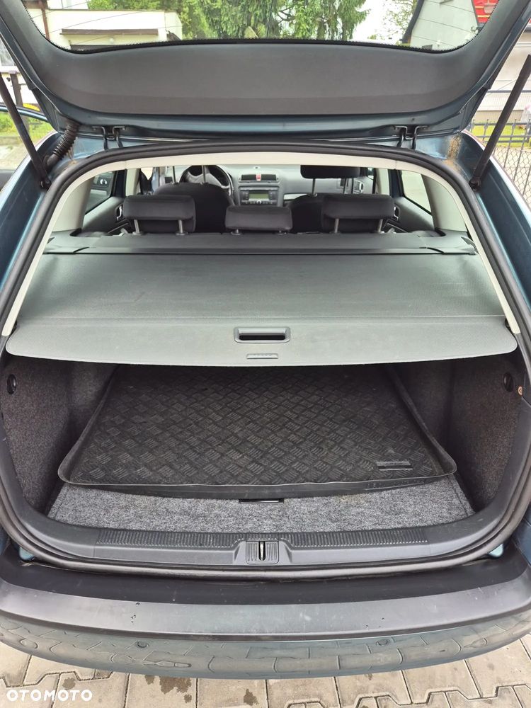 Skoda Octavia 2.0 TDI DPF Elegance - 23