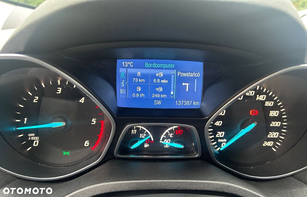 Ford Kuga 2.0 TDCi 2x4 Titanium - 29