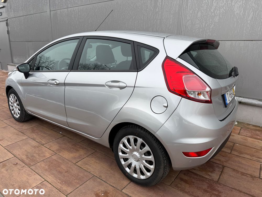Ford Fiesta - 14