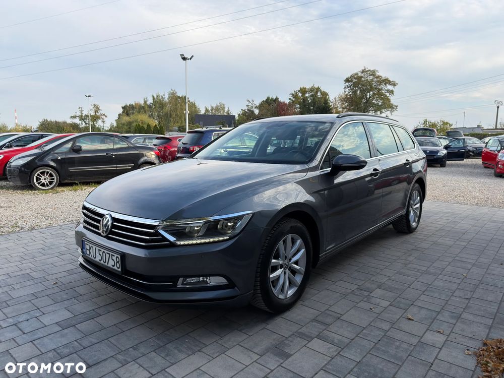 Volkswagen Passat - 15