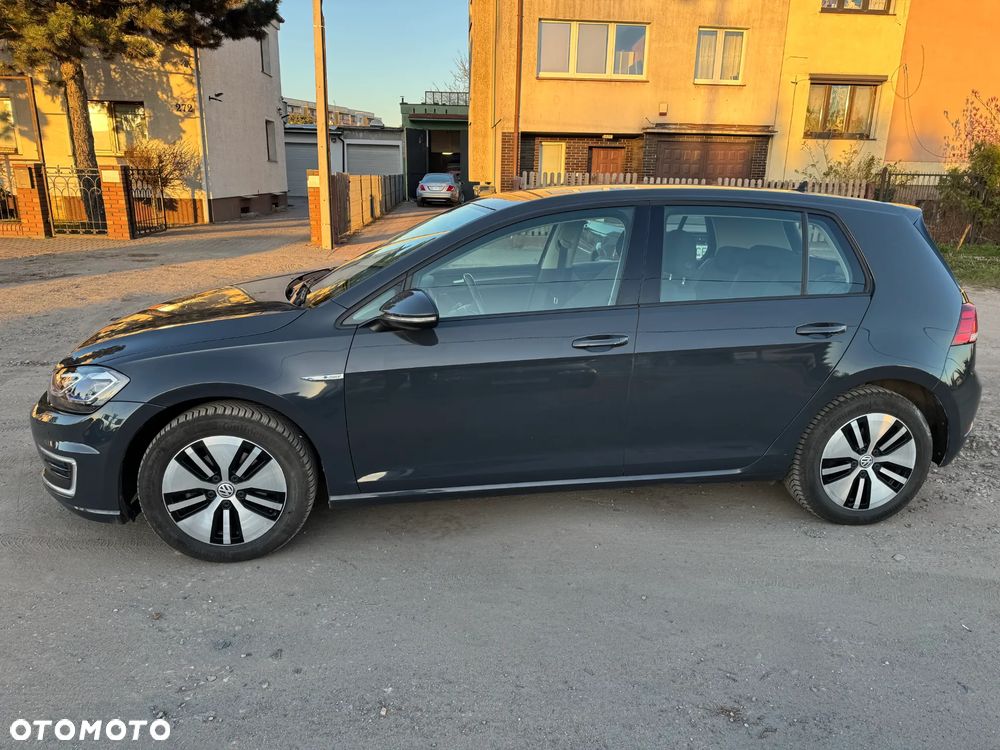 Volkswagen Golf e-Golf - 2