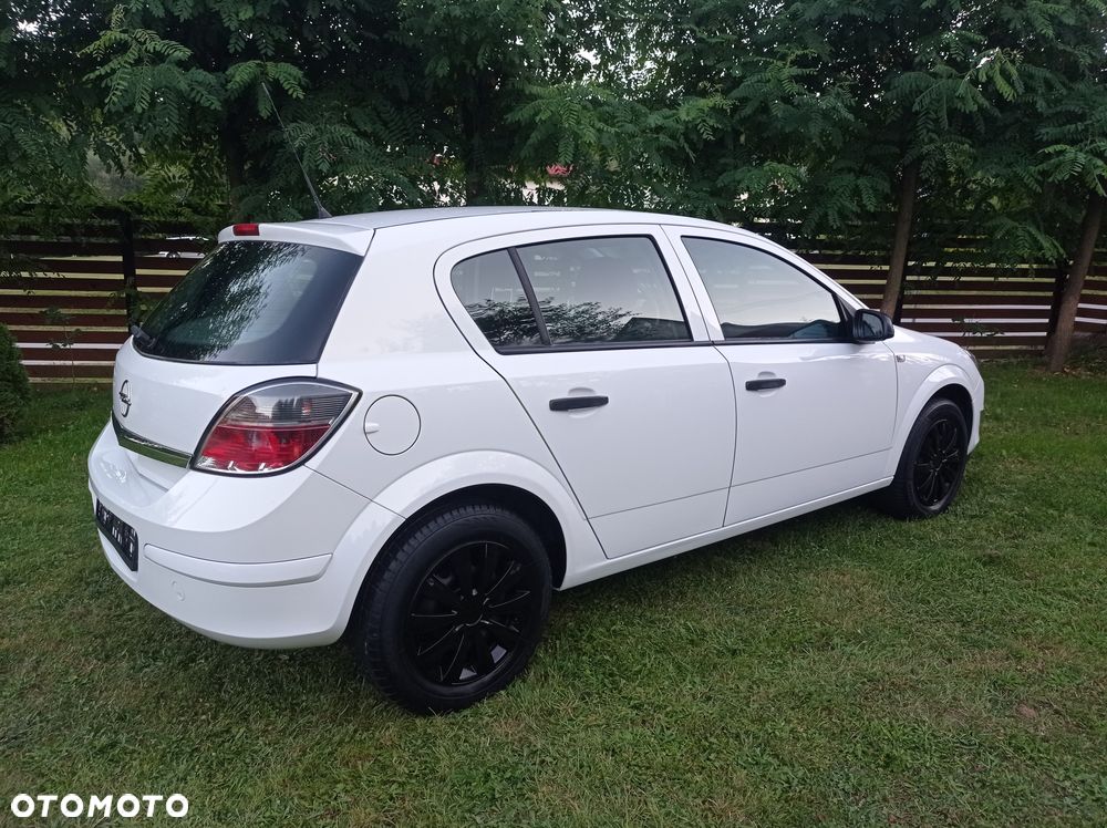 Opel Astra - 3