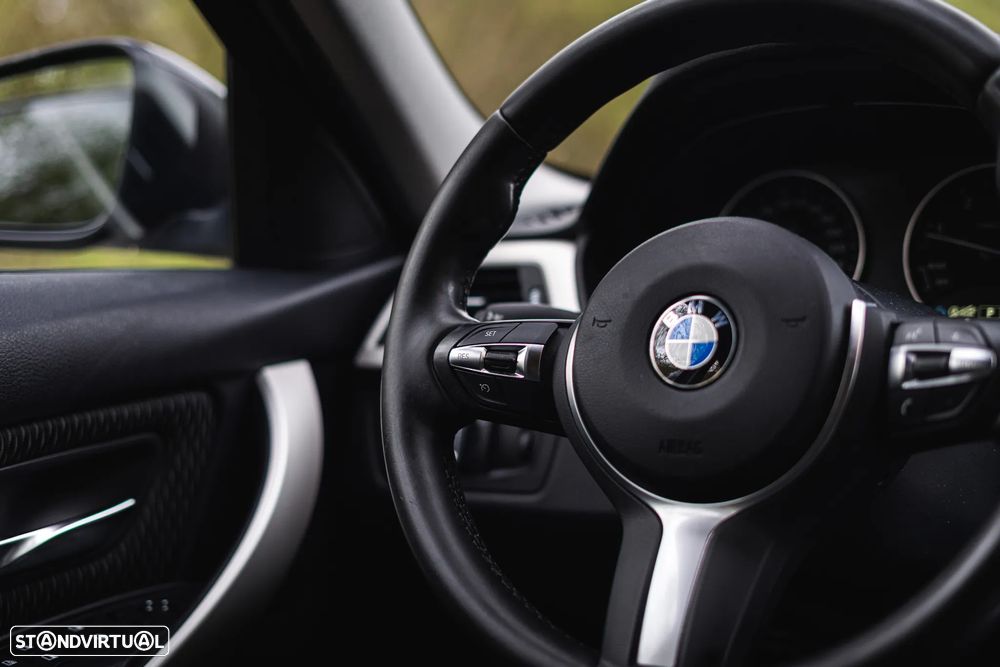 BMW 320 d Navigation Auto - 18