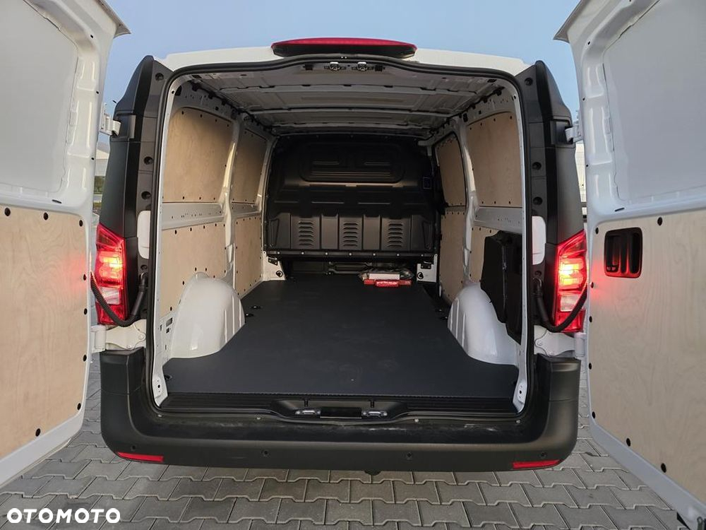 Mercedes-Benz Vito - 7