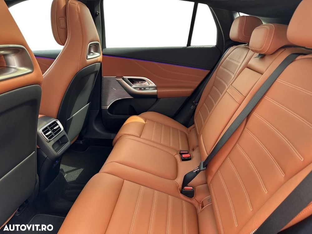 Mercedes-Benz GLC - 11