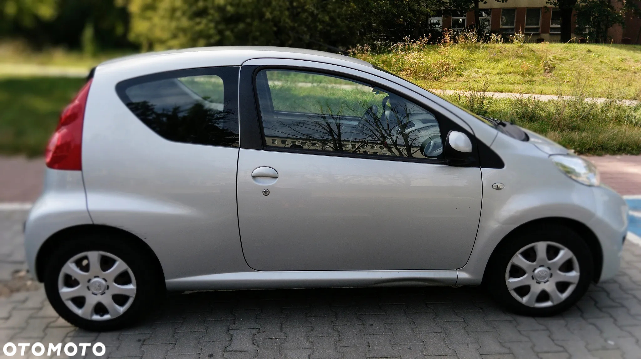 Peugeot 107 1.0 Trendy MAP Euro5 - 8