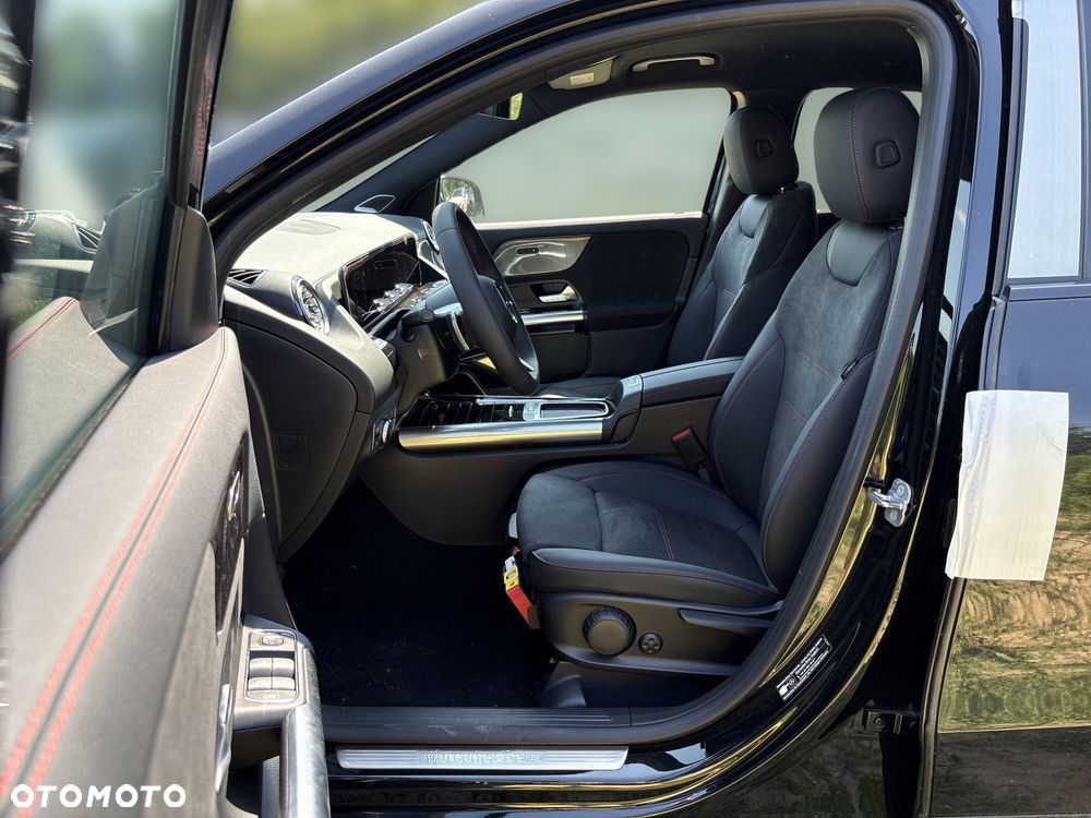 Mercedes-Benz GLA 200 mHEV AMG Line 7G-DCT - 14