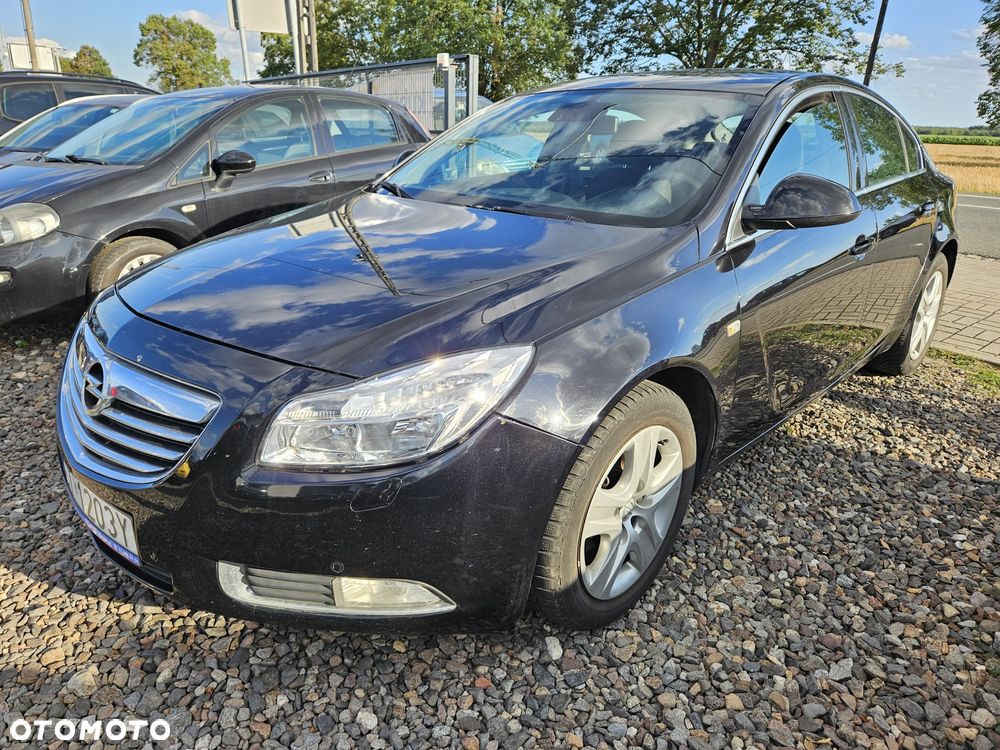 Opel Insignia - 1