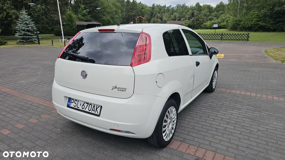 Fiat Punto - 4