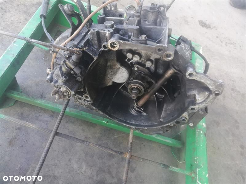 Skrzynia biegów 6DS3 Peugeot 405 1,8 1995 - 5