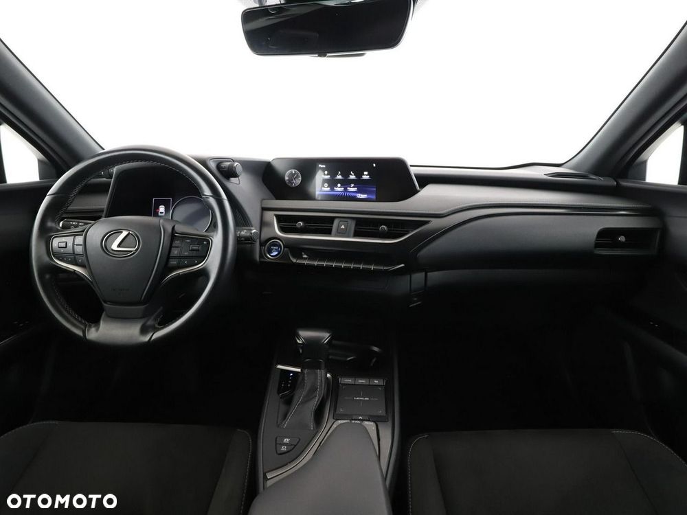 Lexus UX 250h Business Edition - 16