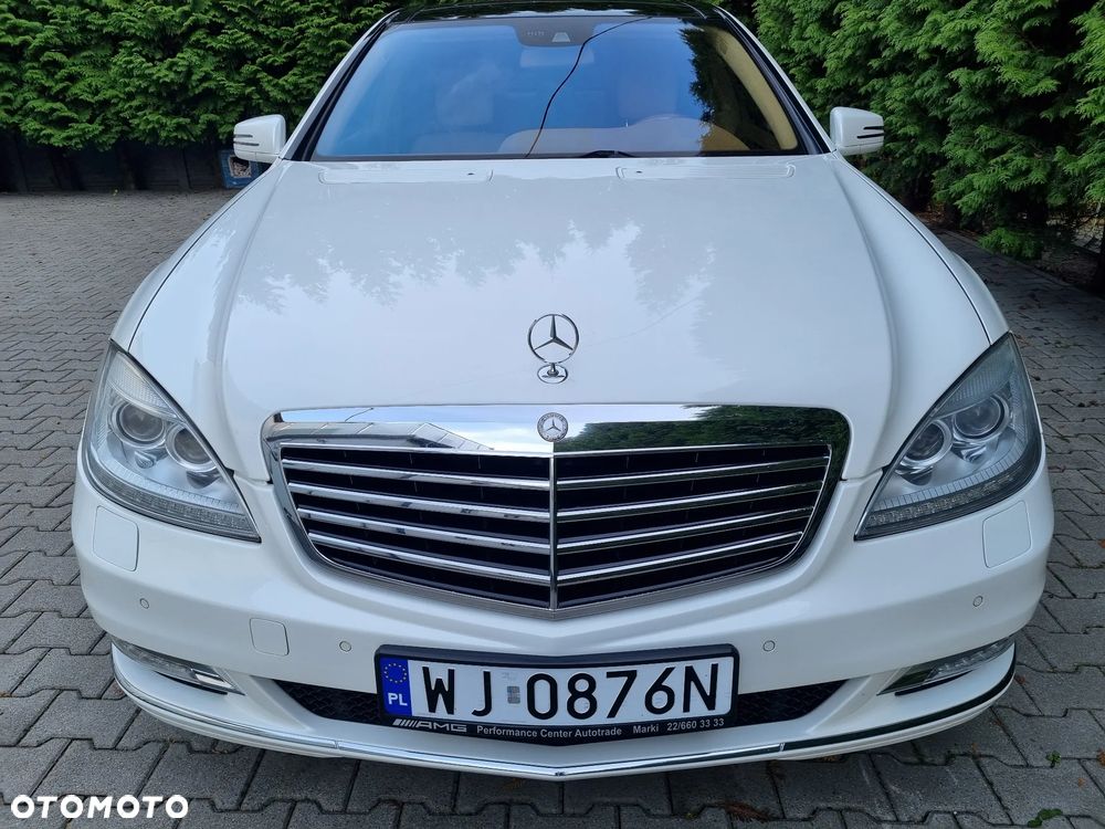 Mercedes-Benz S-Class 2011 photo 4