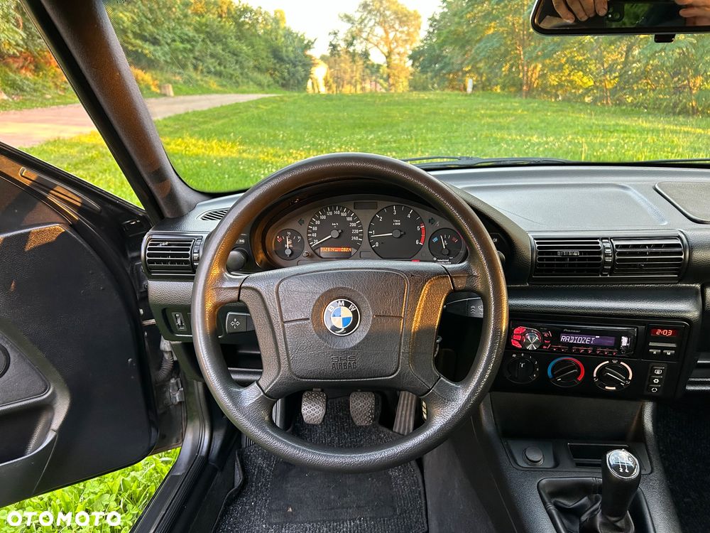 BMW Seria 3 318tds - 2