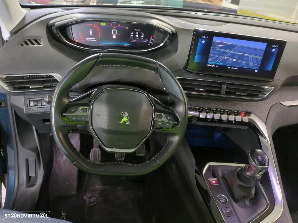 Peugeot 3008 1.2 PureTech Allure Pack - 6