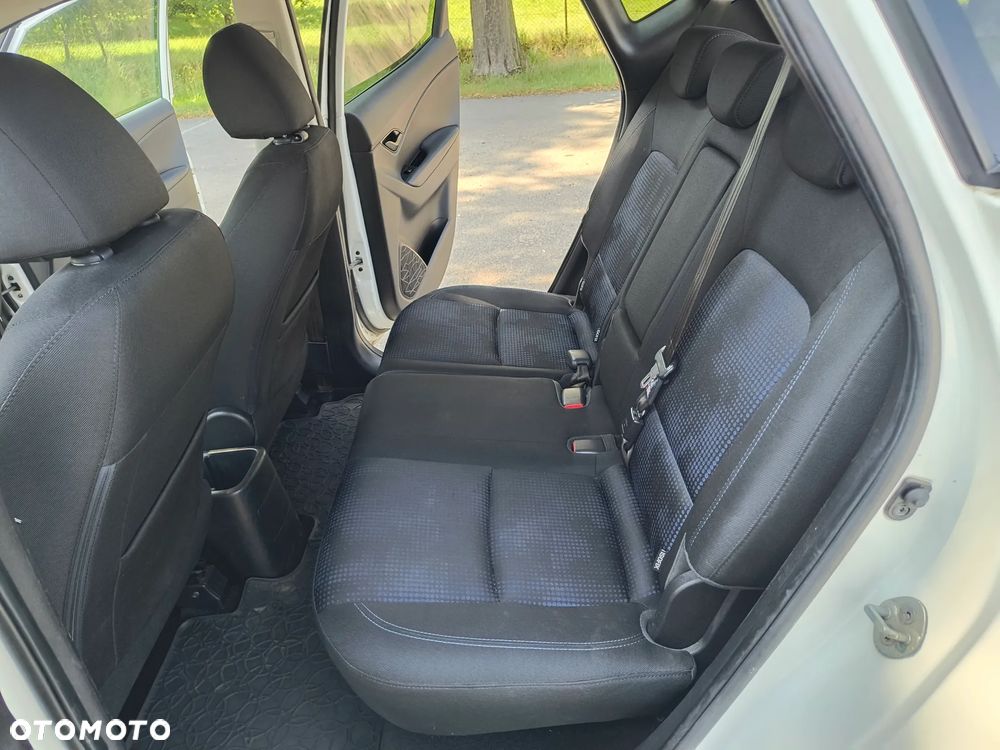 Hyundai ix20 1.4 CRDi blue Comfort - 14