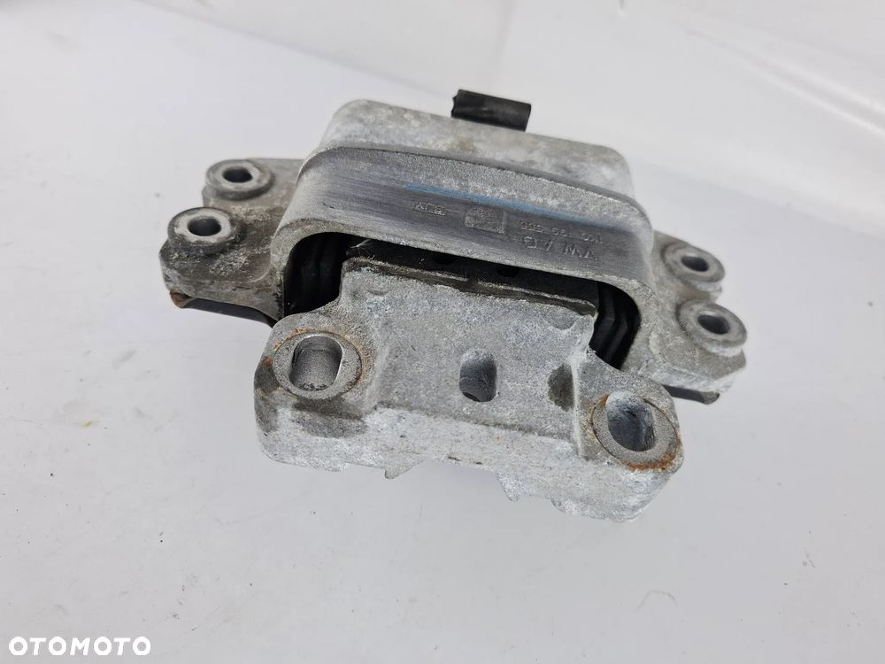 Łapa Poduszka Łożyskowanie Skrzyni Biegów VAG 1K019955CE - 2