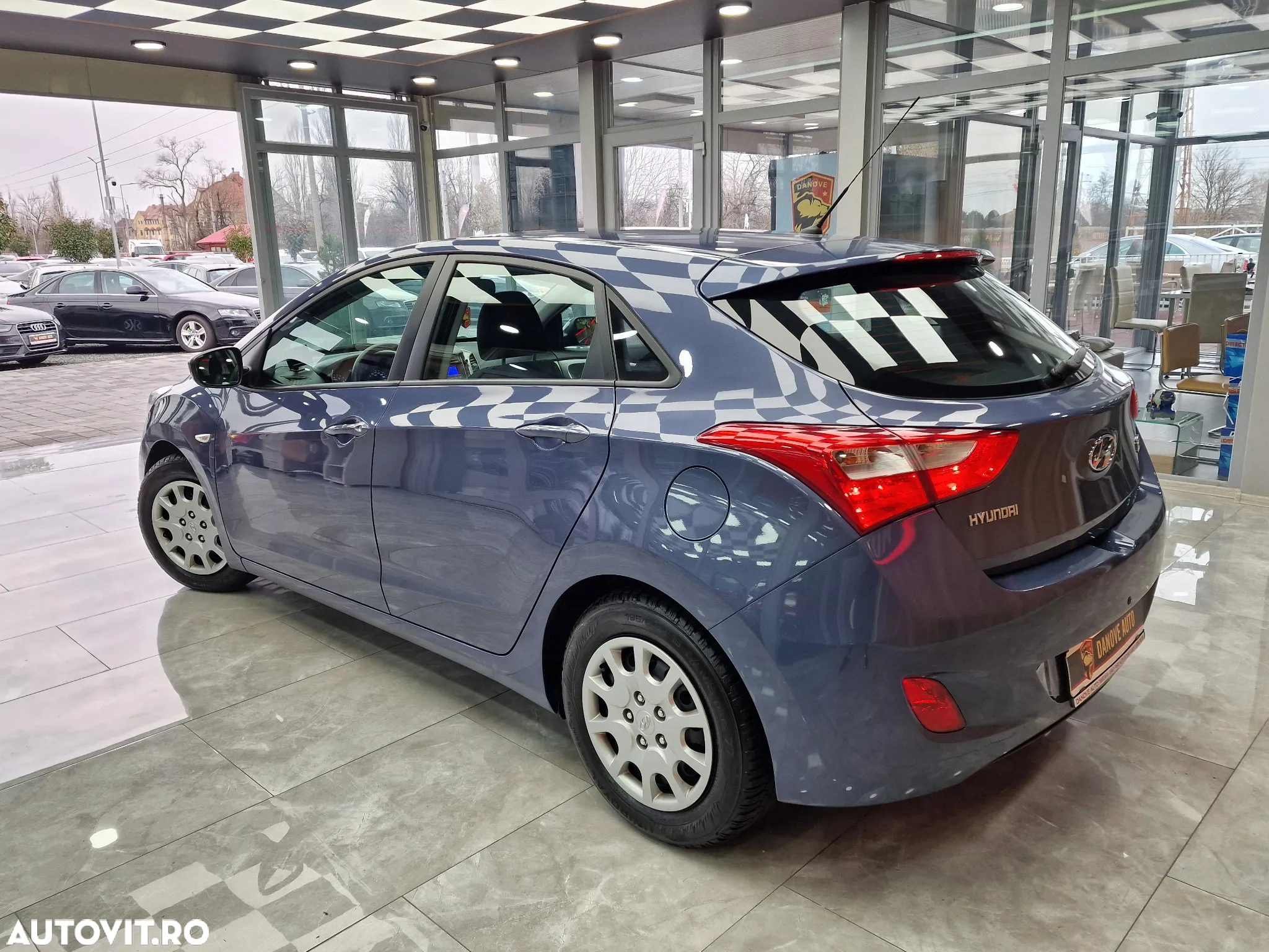 Hyundai i30 1.4 Comfort - 10