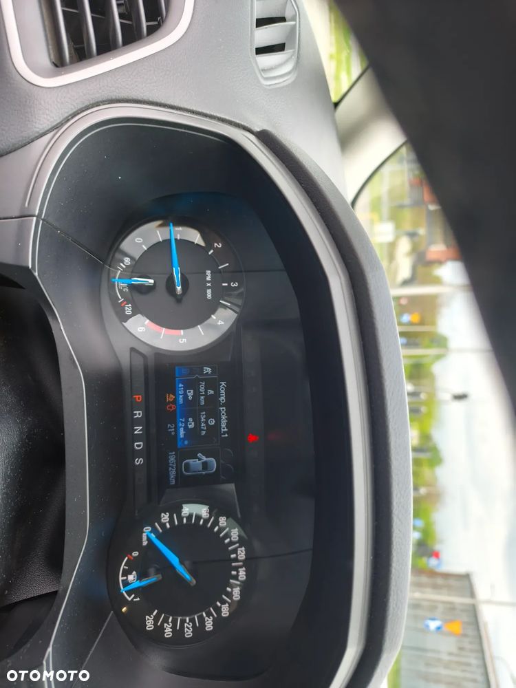 Ford S-Max 2.0 EcoBlue Titanium - 11