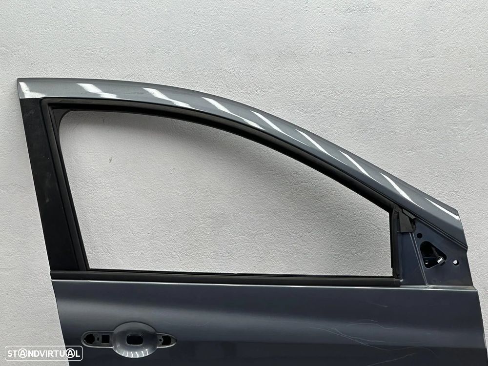 Porta Frente / Trás Direita - Renault Clio III (2007) - 4